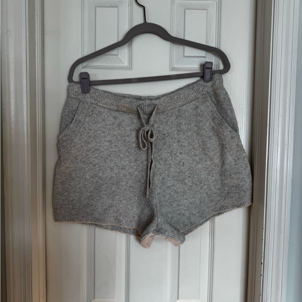 Women’s sleep shorts - Picture 6 of 6